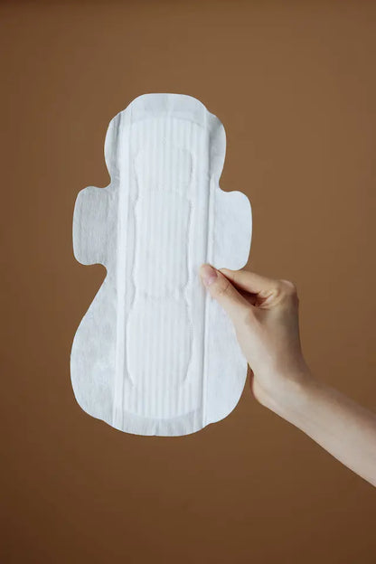 100% 真正的有機產品/ INERTIA 衛生棉 - 帶護翼女士大流量吸收型/大號（10 片裝） - 最佳吸收力，不含 SAP,微塑膠、氯或香料/韓國製造/FDA 認証/長時間配戴