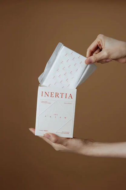 100% 真正的有機產品/ INERTIA 衛生棉 - 帶護翼女士大流量吸收型/大號（10 片裝） - 最佳吸收力，不含 SAP,微塑膠、氯或香料/韓國製造/FDA 認証/長時間配戴